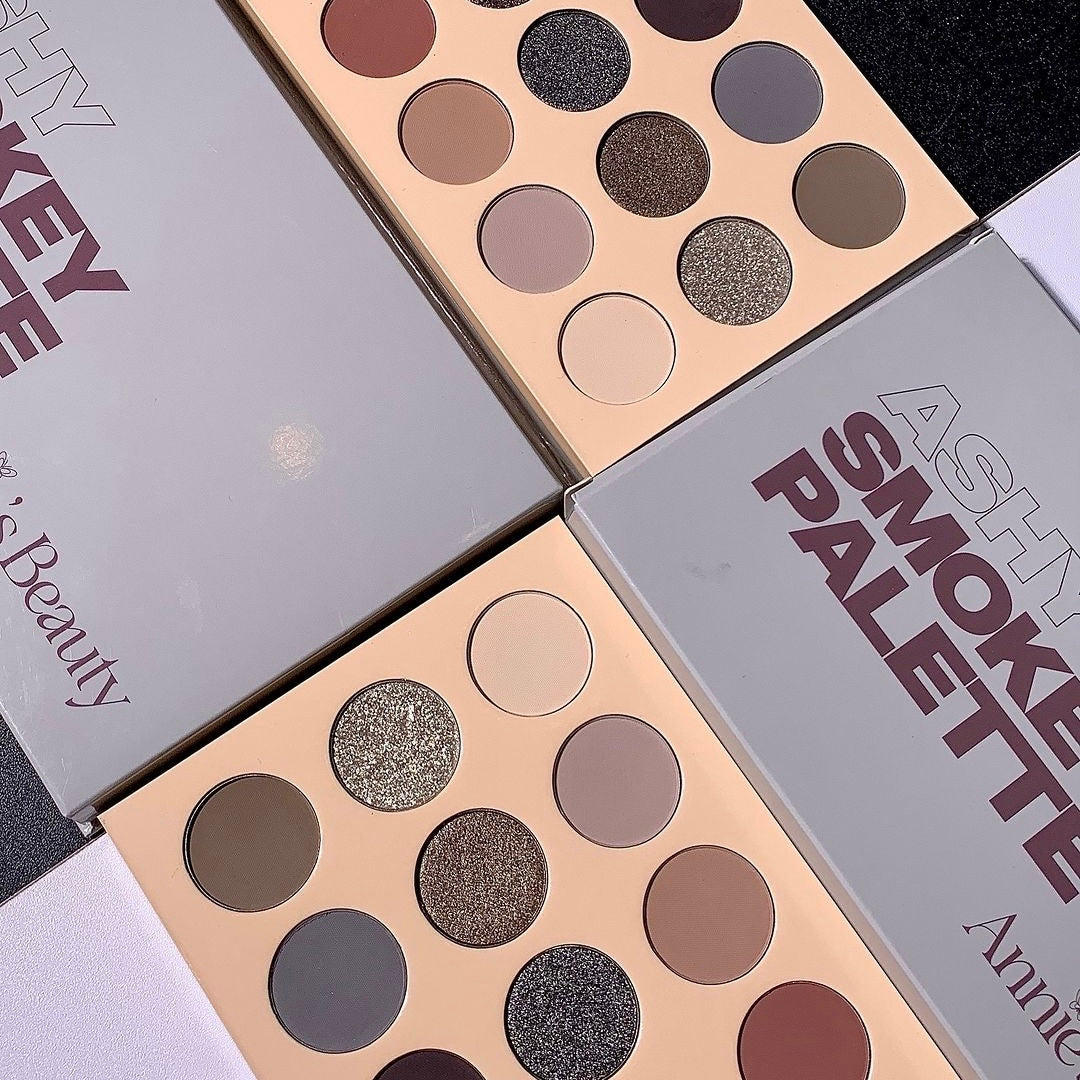ANNIE’S BEAUTY | Smokey palette